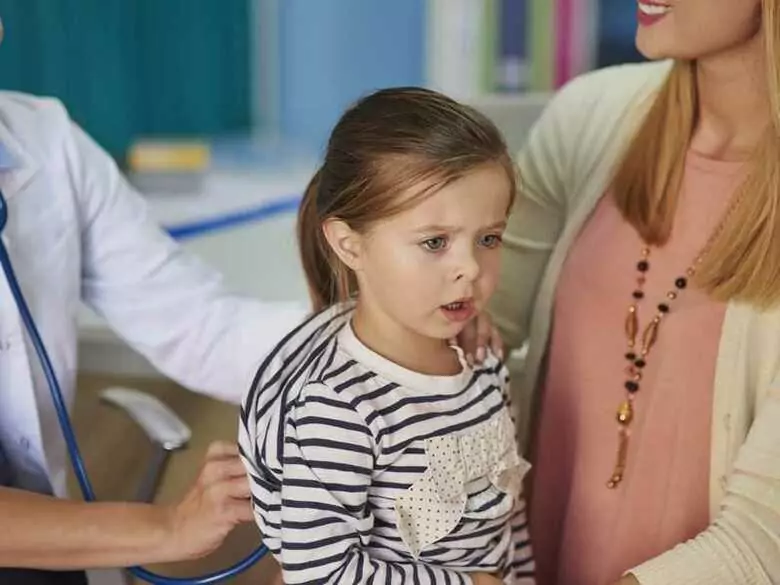 Okres przeziębień u dzieci - jak sobie z tym radzić?