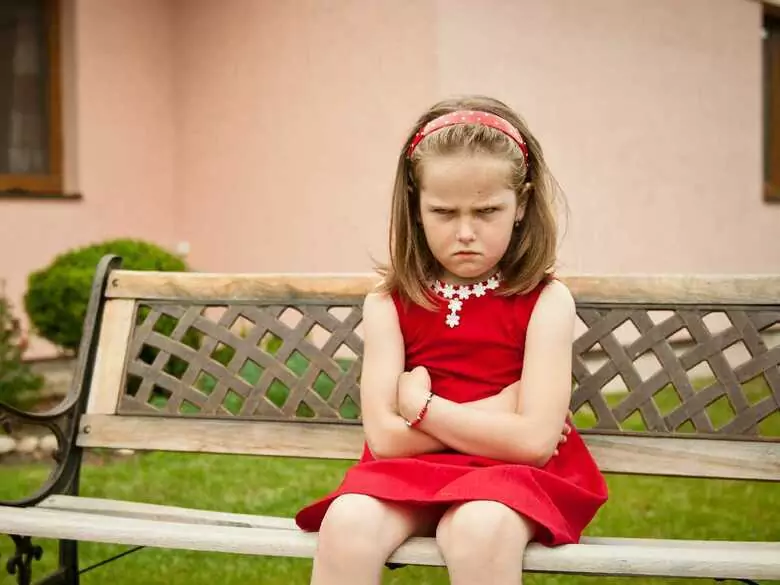 Moje dziecko przeklina! Jak temu zaradzić?