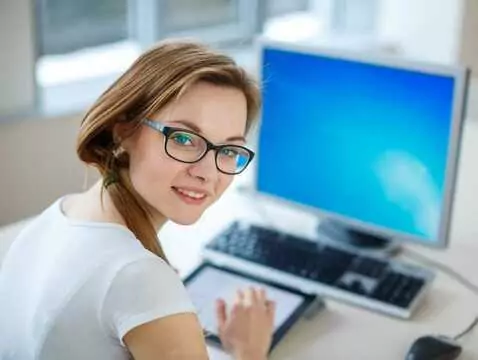 Te czynniki sprawiają, że gorzej widzisz. Sprawdź, jak zadbać o higienę narządu wzroku